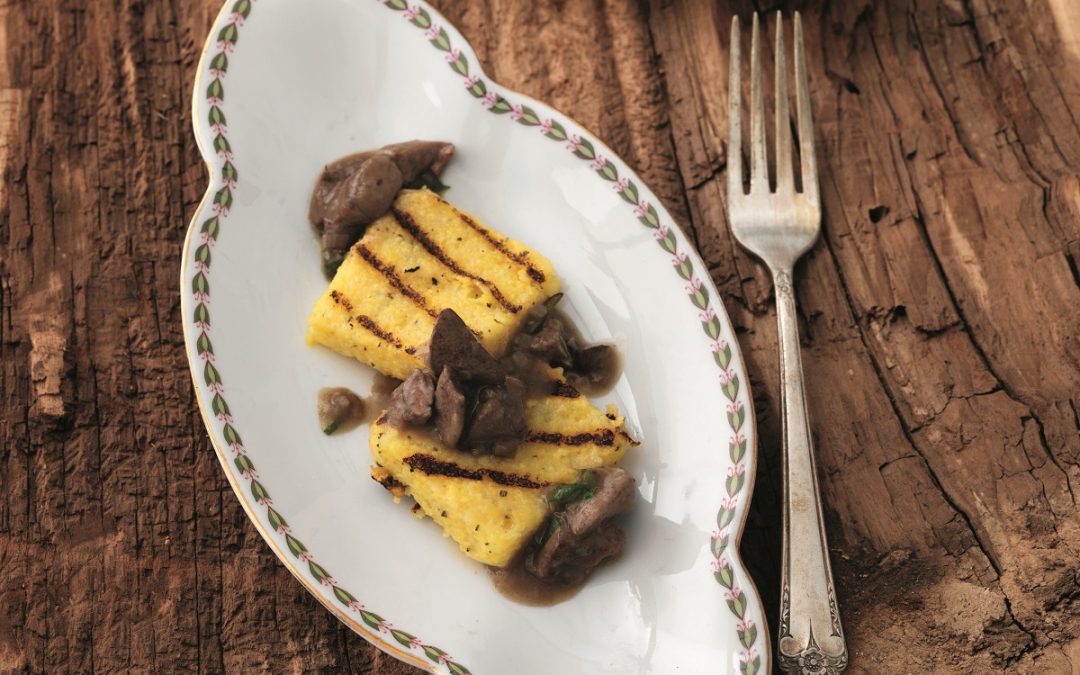 Gegrilde rozemarijnpolenta met levertjes